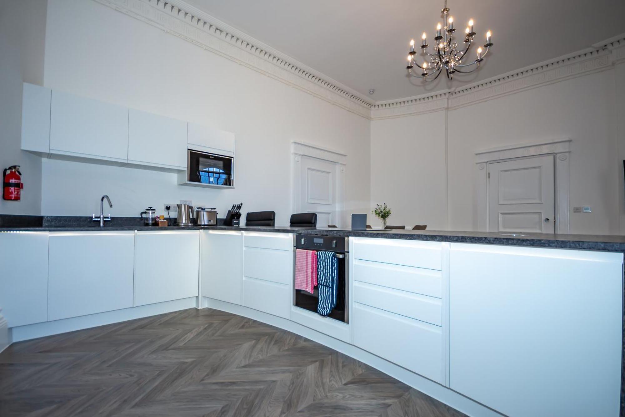 Luxury 1 Bedroom Ground Floor Apartment Plymouth Esterno foto