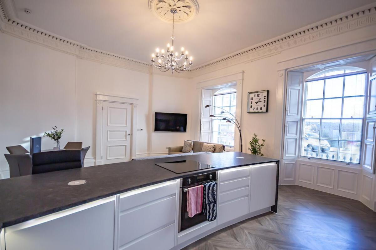 Luxury 1 Bedroom Ground Floor Apartment Plymouth Esterno foto