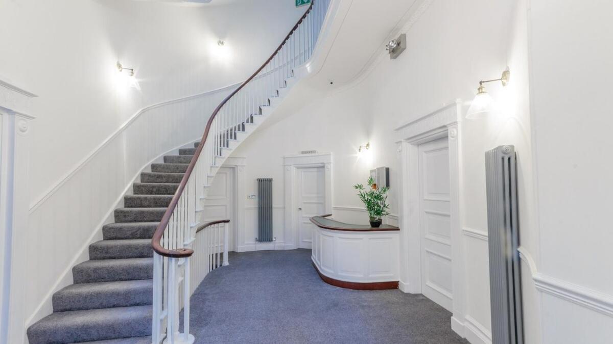 Luxury 1 Bedroom Ground Floor Apartment Plymouth Esterno foto