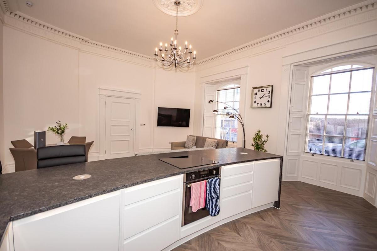 Luxury 1 Bedroom Ground Floor Apartment Plymouth Esterno foto
